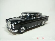 MERCEDES-BENZ W 110, выпуск 132, черный