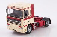 1:43 DAF 95XF 430 седельный тягач, бежевый красный